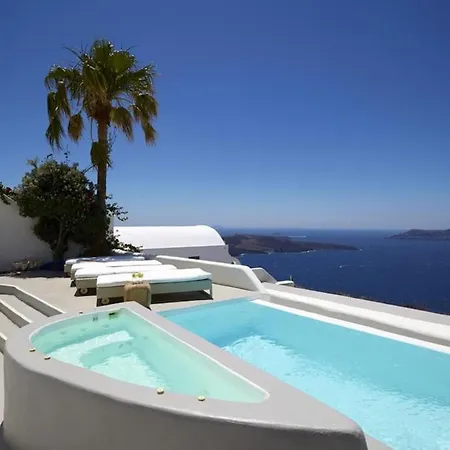 Santorini Luxury Estate At Caldera *