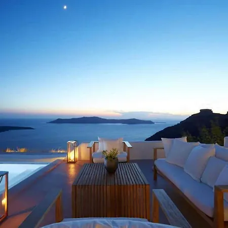 Santorini Luxury Estate At Caldera Fira (Santorini)