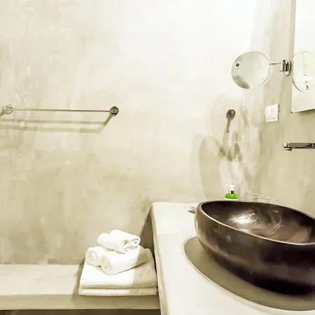 Santorini Luxury Estate At Caldera Villa *